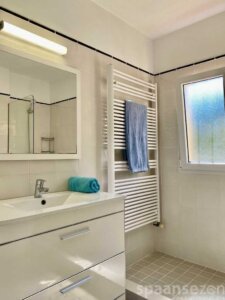 Logement de vacances avec 3 chambres et 2 salles de bain à Moraira