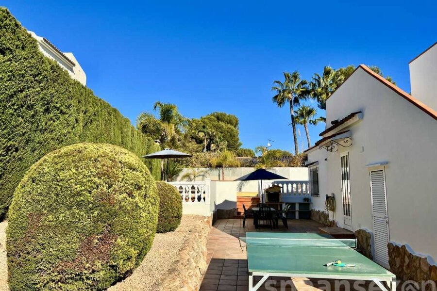 Logement de vacances avec sa propre table de ping-pong