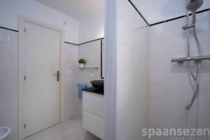 Villa de vacance avec 3 salles de bains spacieuses et lumineuses à Moraira